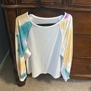 Adorable Tie-dye long sleeve raglan style top - perfect for any occasion!
